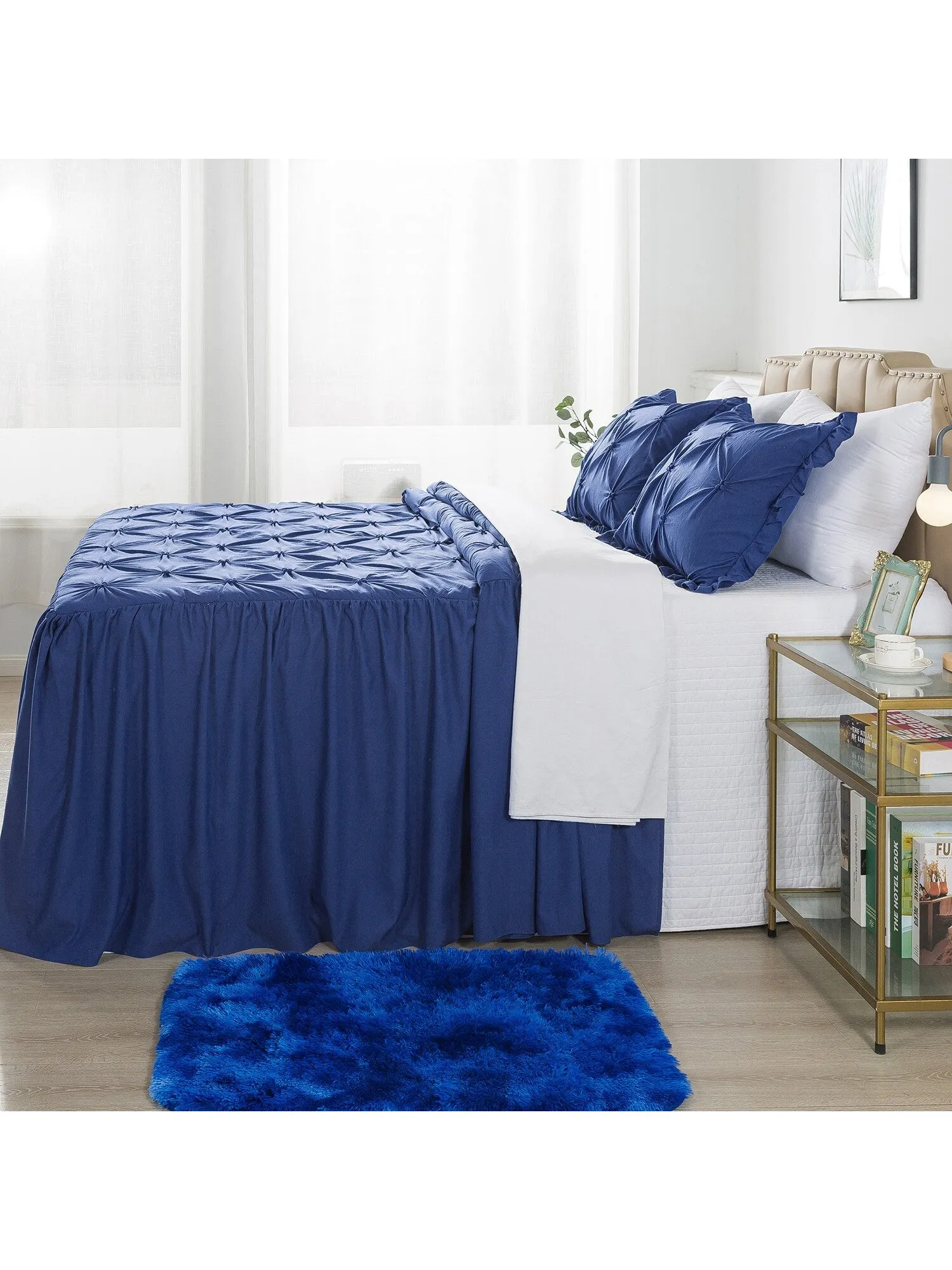 4/5 Piece Pintuck Ruffle Skirt Bedspread Set with a Fluffy Rug