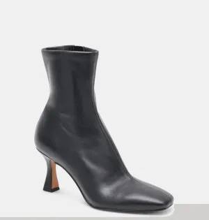 Glamor Boot Black Stella