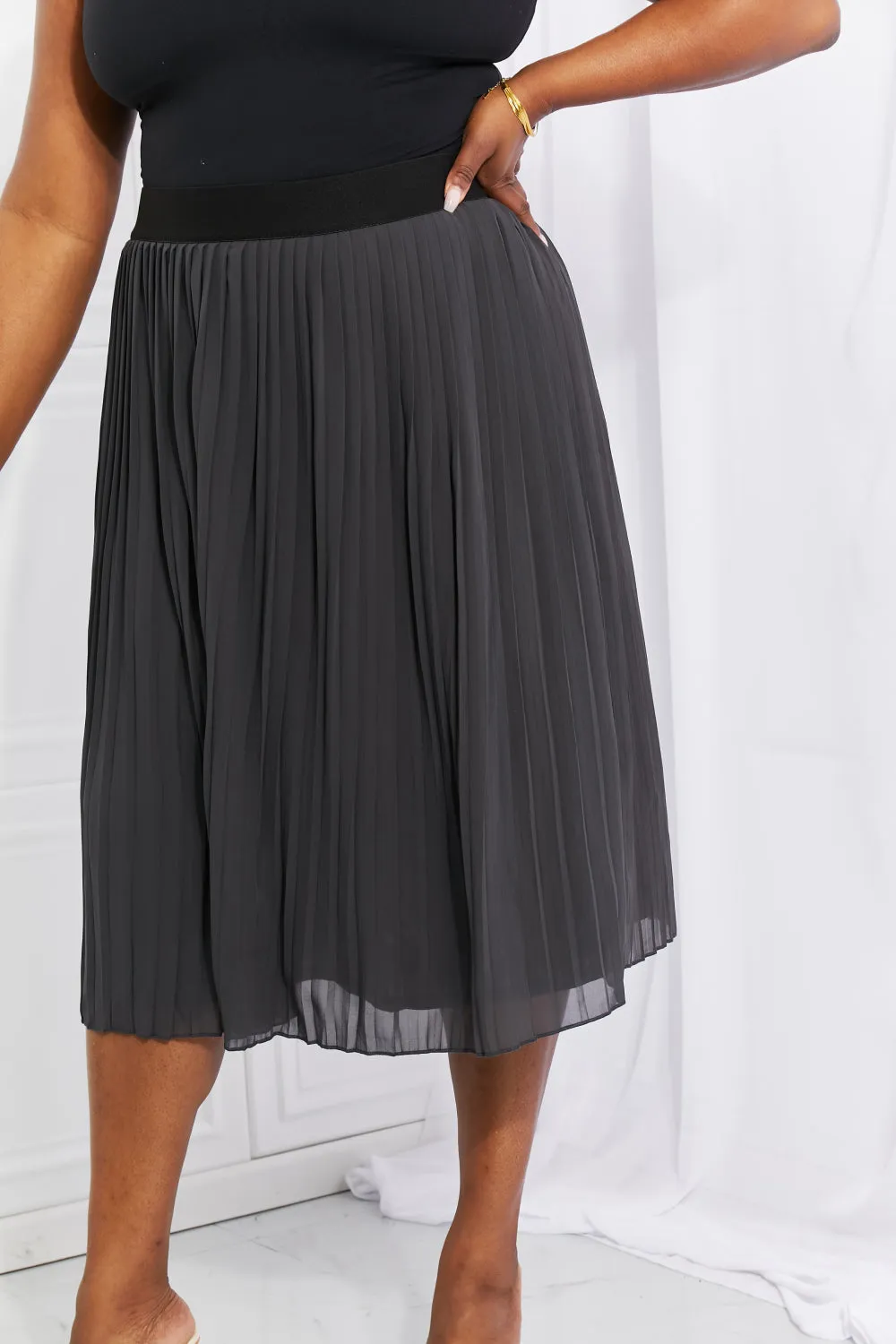 Pleated Chiffon Midi Skirt