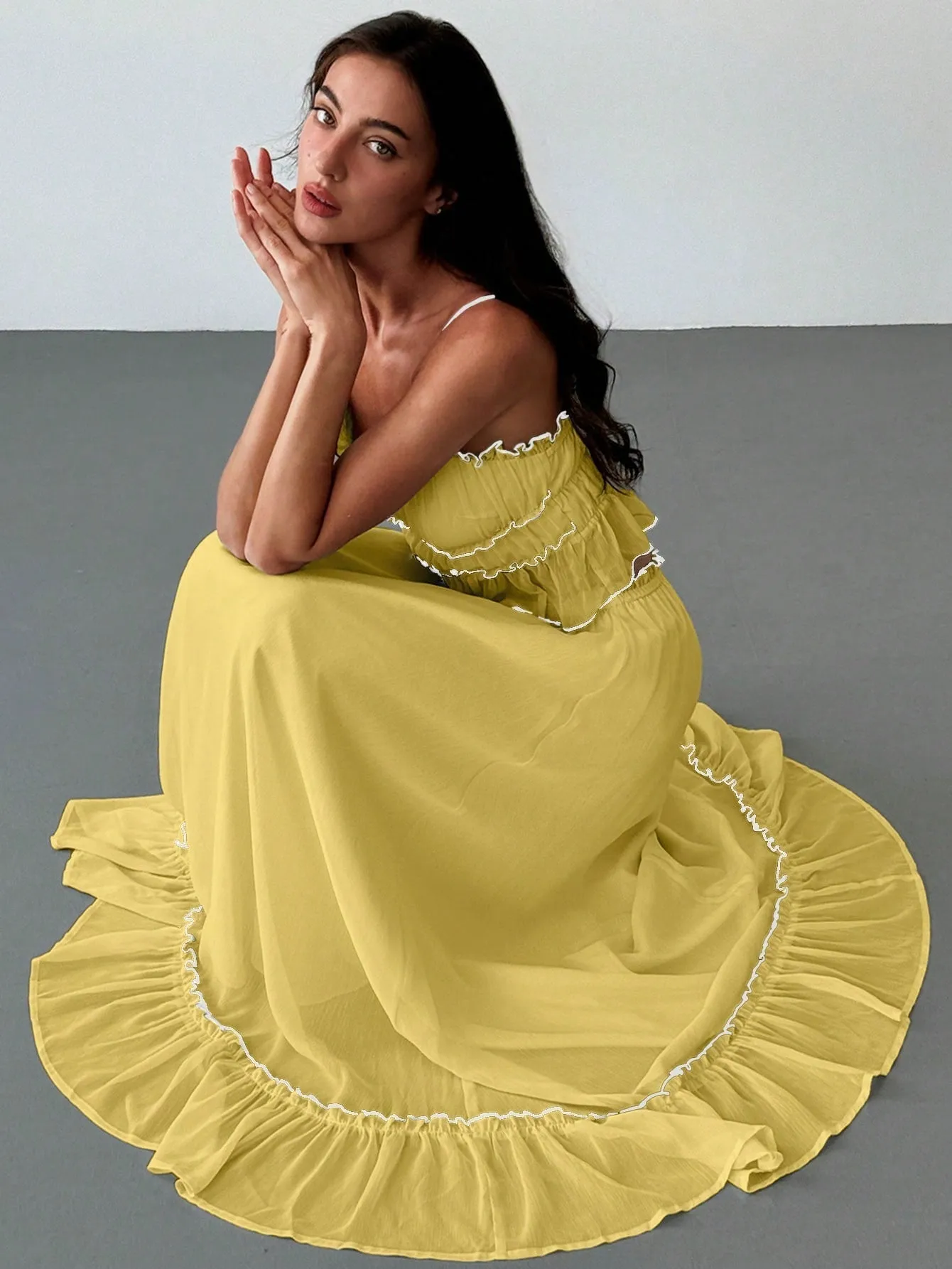 Romantic Date/ Vacation Contrast Trim Texture Layered Camisole Top   Contrast Trim Umbrella Skirt Two-Piece Set For Women